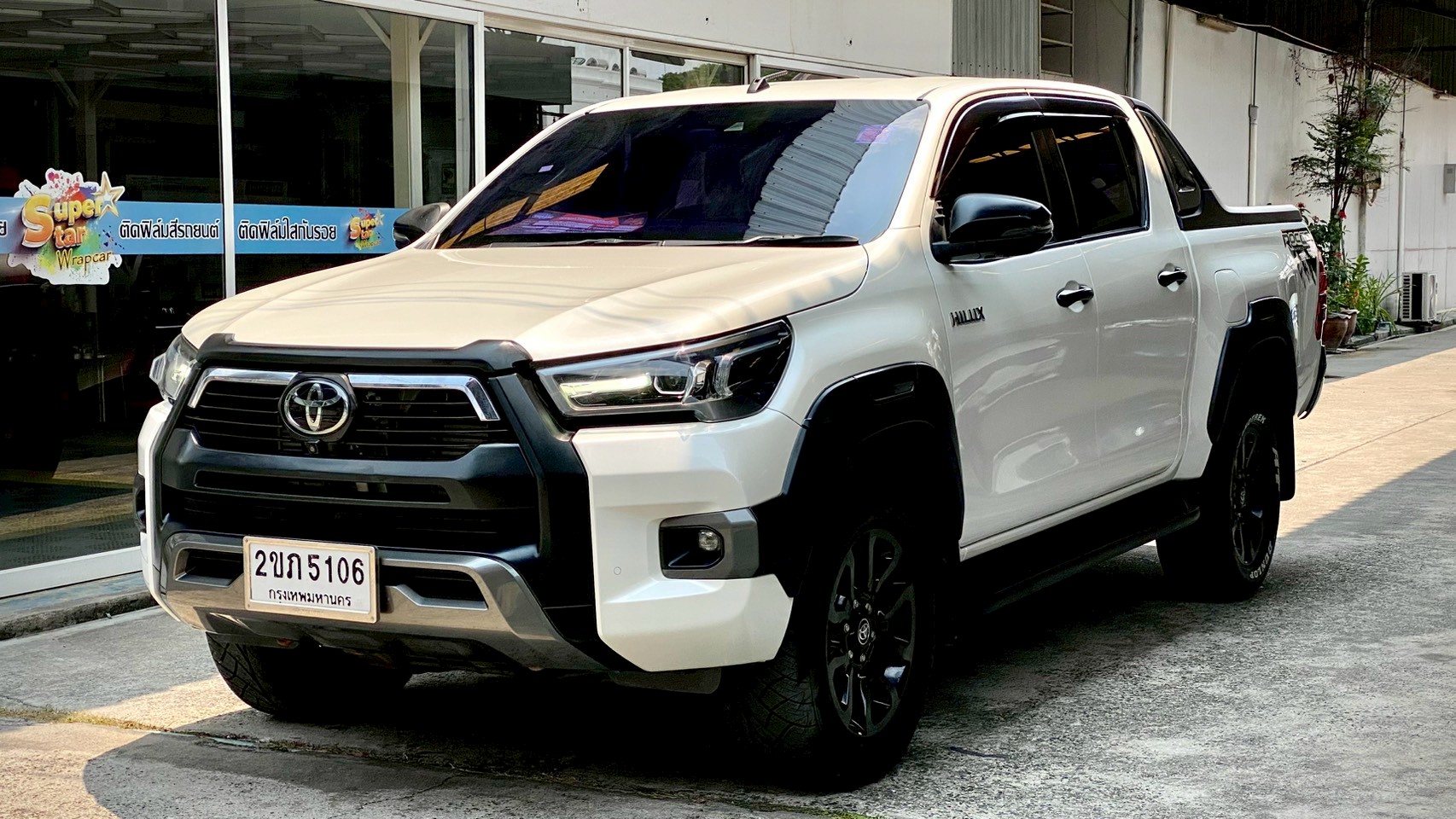 TOYOTA HILUX REVO ROCCO2.4 2021