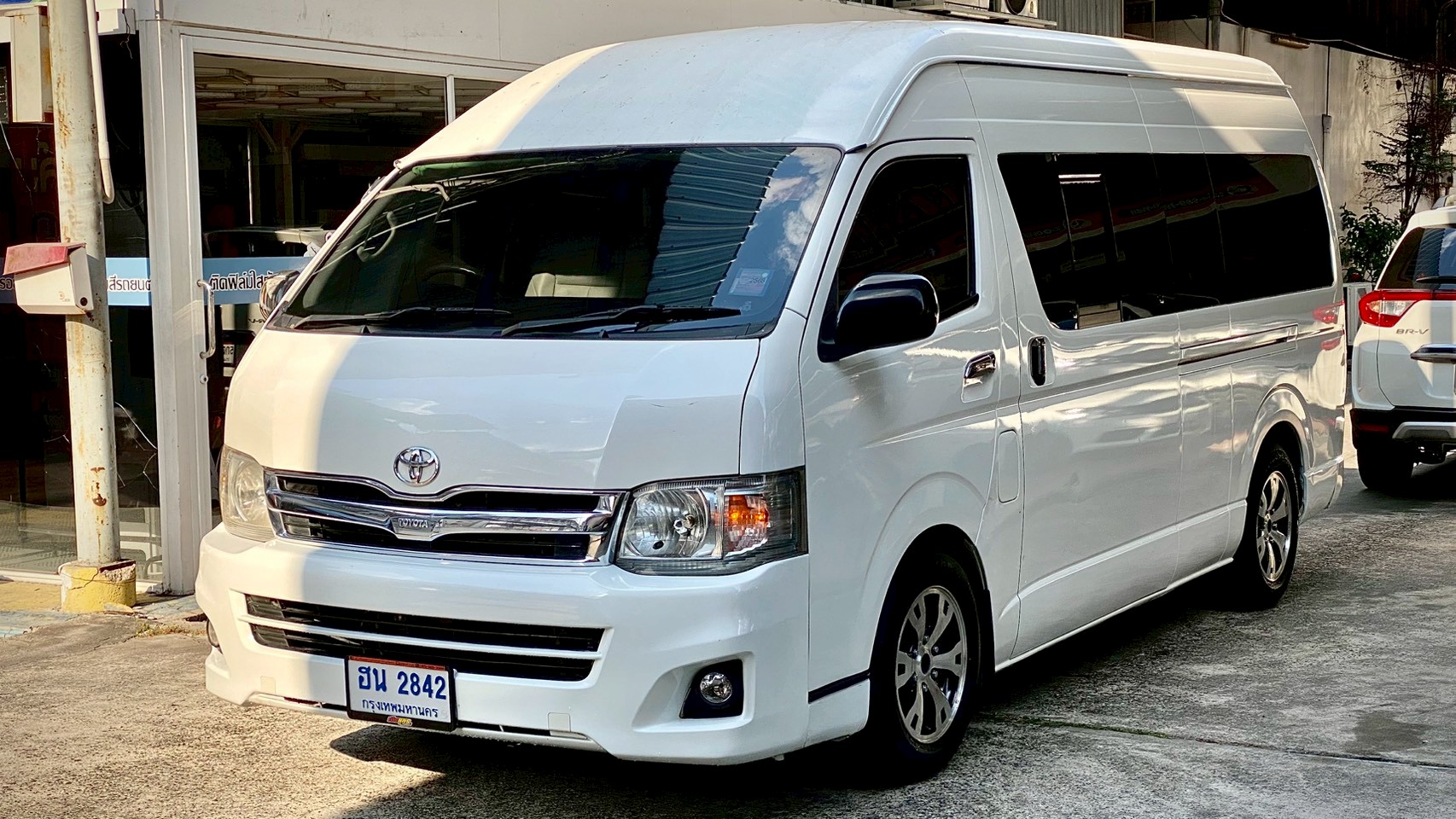 TOYOTA HIACE 2.7 2011