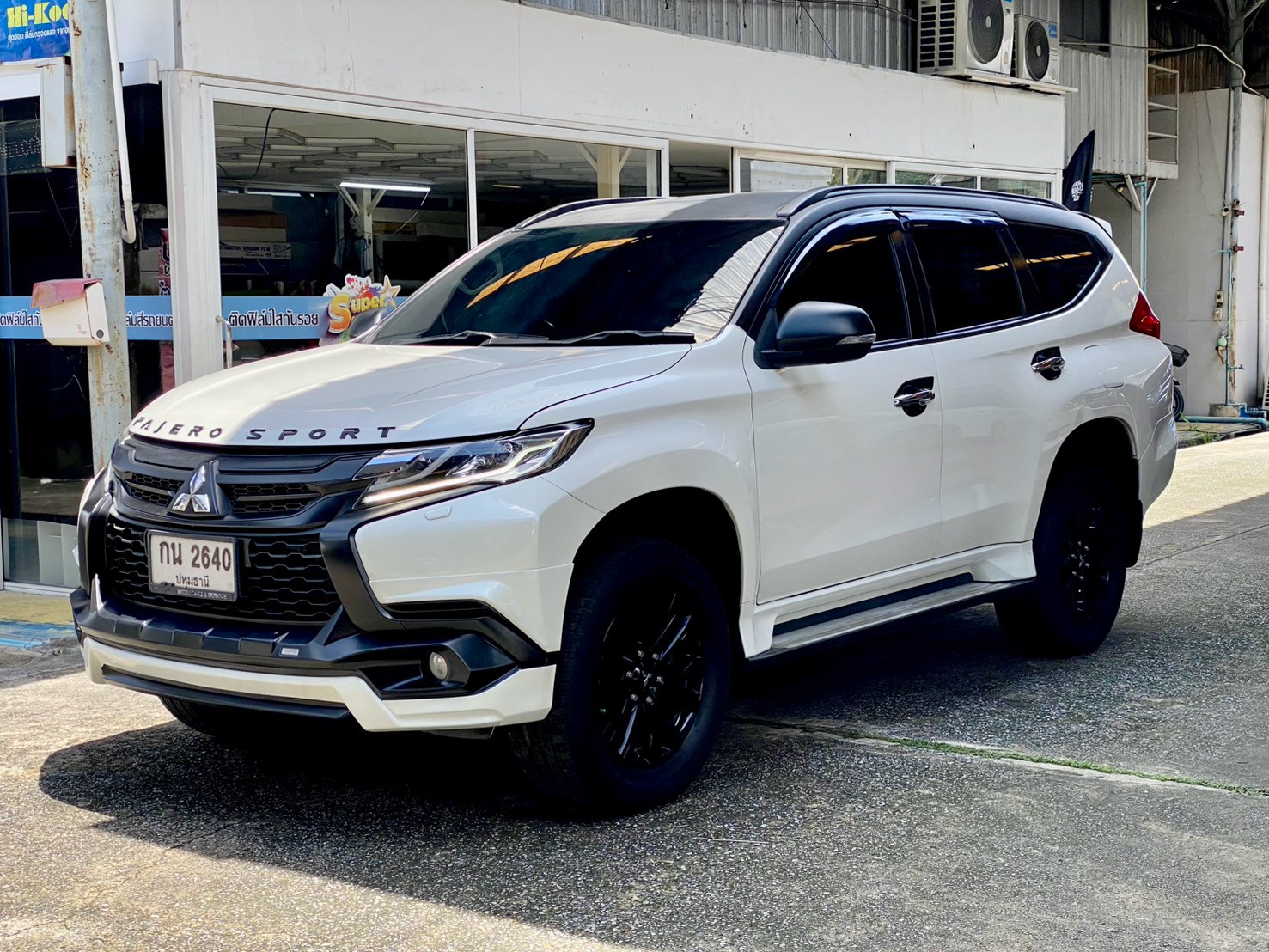 MITSUBISH PAJERO SPORT 2018