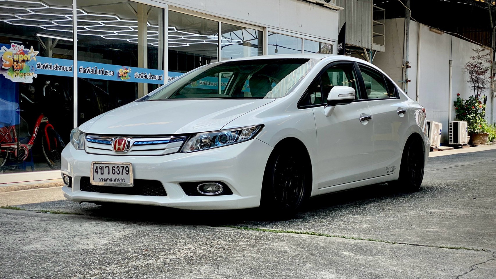 HONDA CIVIC FB  hybrid 2014