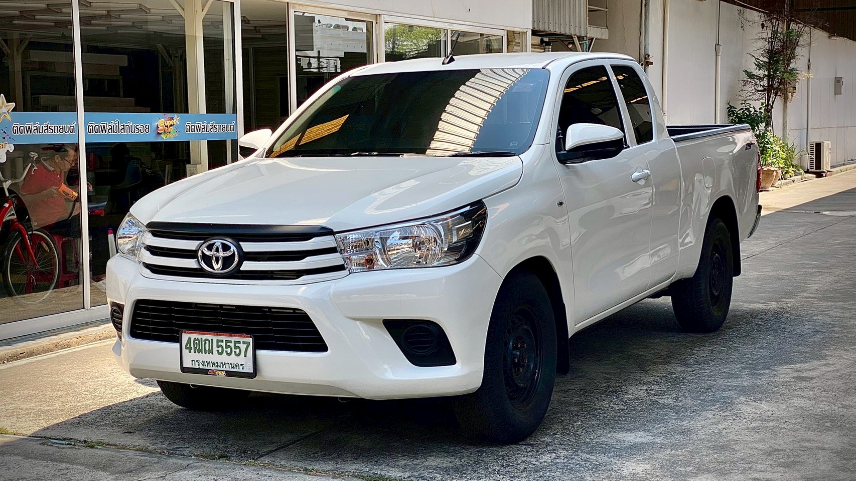 TOYOTA REVO 2.4J 2015