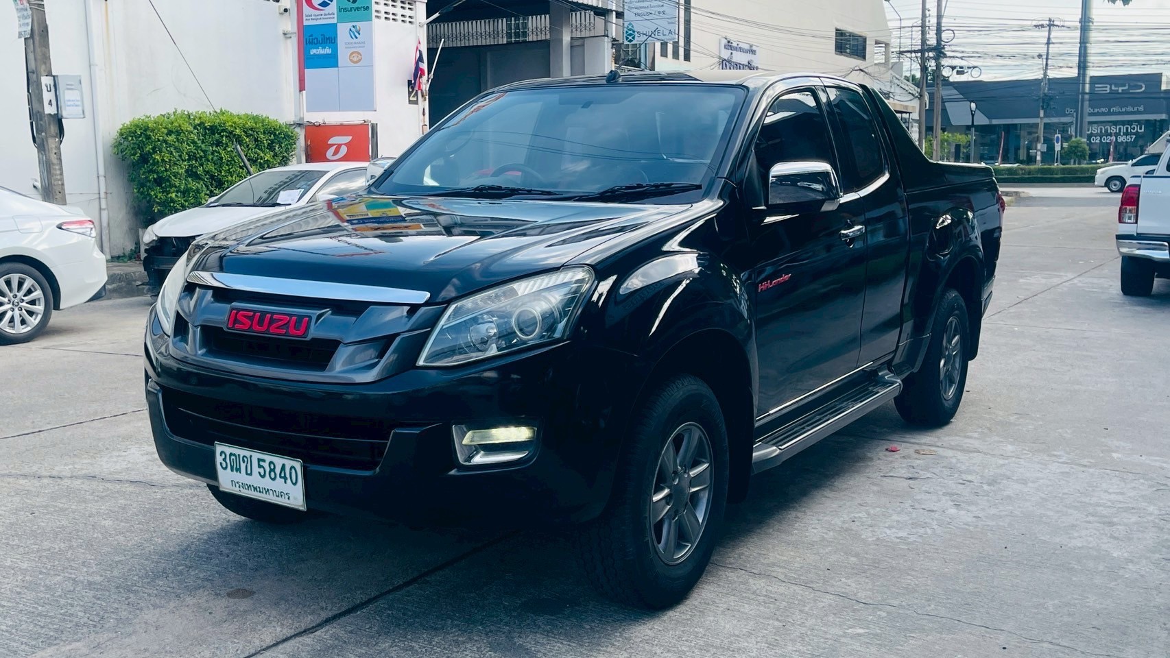 ISUZU D-MAX 2.5X-SERIES 2014